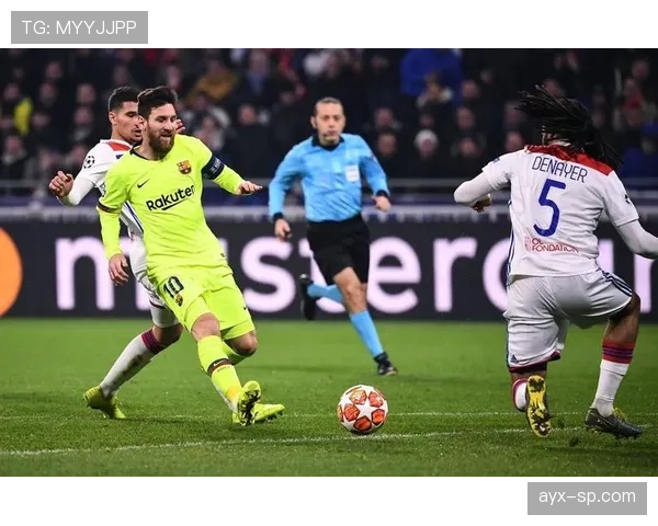 苏亚雷斯本赛季状态回暖，近期表现稳健值得关注